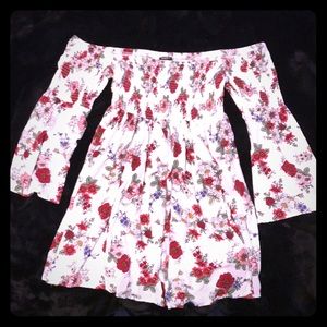 Off the shoulders floral dress